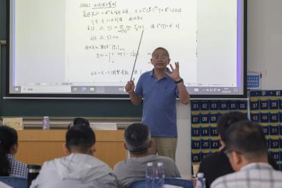 4U1A8602